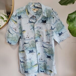 Joe Marlin button down men's shirt ahort sleeve wooden button blue Large